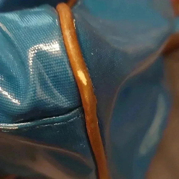 NWOT Simply Vera by Vera Wang Blue purse - Picture 9 of 9